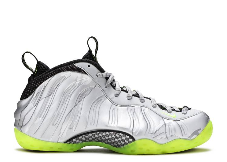 foamposite one volt