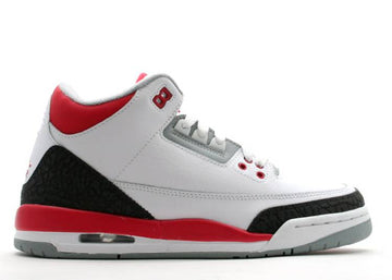Jordan feet 3 Retro Fire Red (2007) (GS)