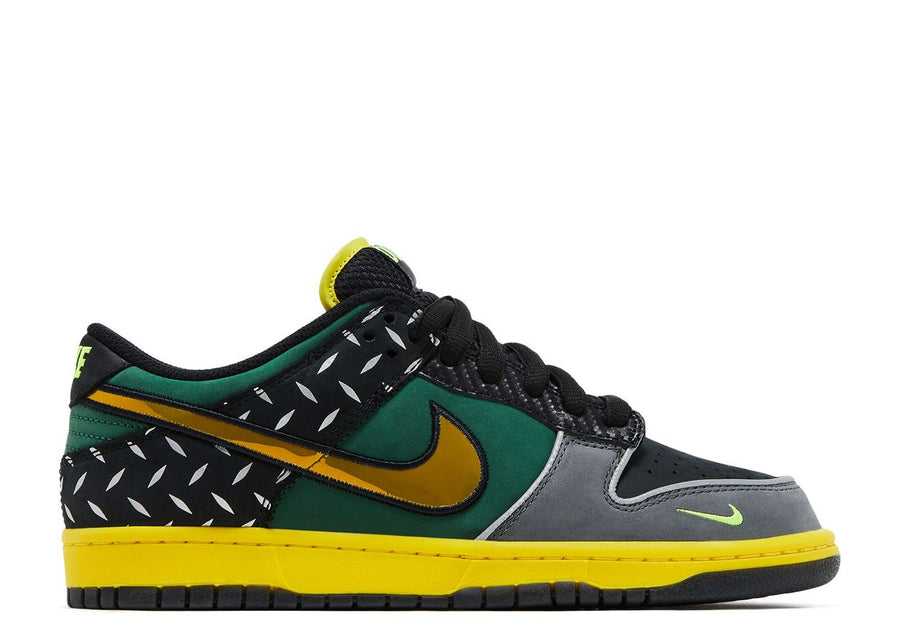 Nike Dunk Low What the Duck Home University of Oregon PE (WORN)