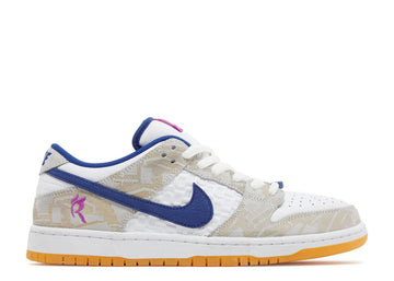 nike and SB Dunk Low Rayssa Leal