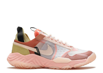 Nike Training SuperRep Go 2 Sneakers in roze