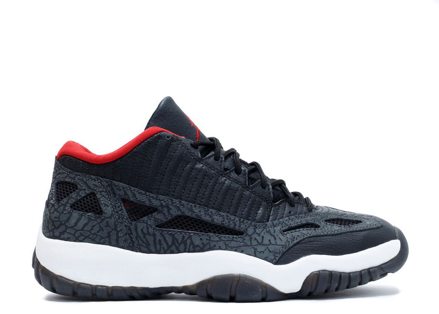 Air Jordan 11 Retro Low IE Bred
