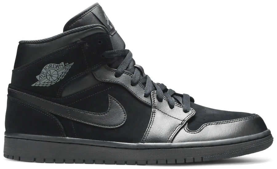 Jordan 1 Mid Triple Black (WORN)