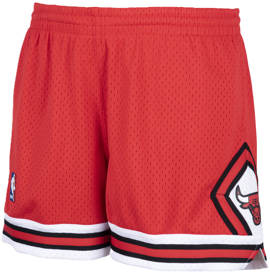 Mitchell & Ness Women's Chicago Bulls Jump Shot Shorts Red